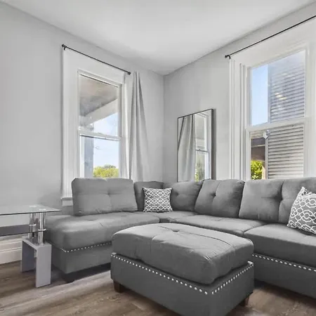 Big 5Br Home-Walk To Niagara Falls & Aquarium